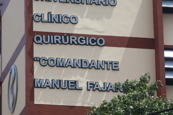 Donaties Haarwerken & Borstprotheses aan Cuba!